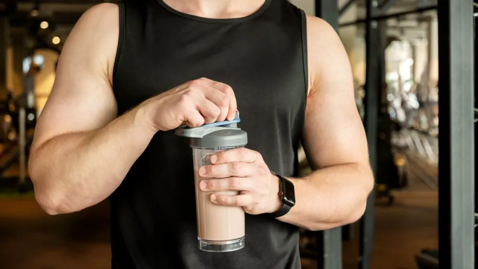 Atenție la suplimentele de sală: riscuri ascunse de care trebuie să ții cont